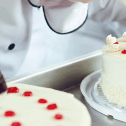 OPERATORE DI PASTICCERIA